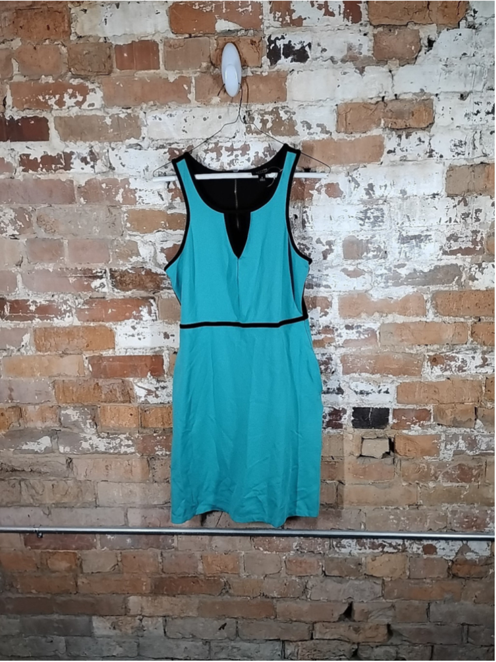 Nicole Miller Women's S Blue A-Line V-Neck Sleeveless Short Dress